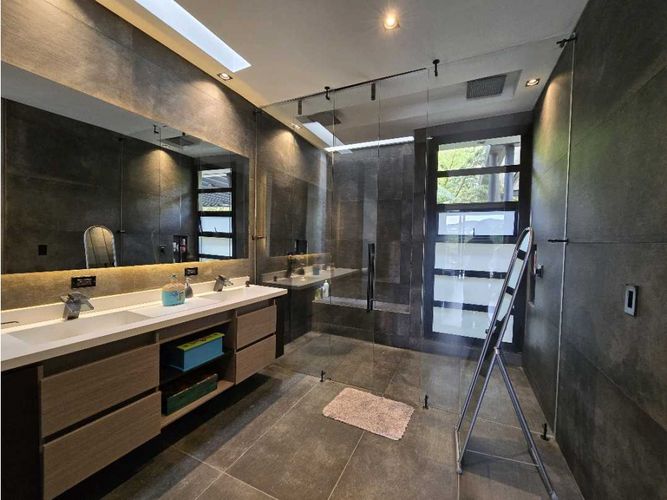Casa de 3 alcobas en venta en Las Palmas, Envigado, 420 m² · foto 23 de 24