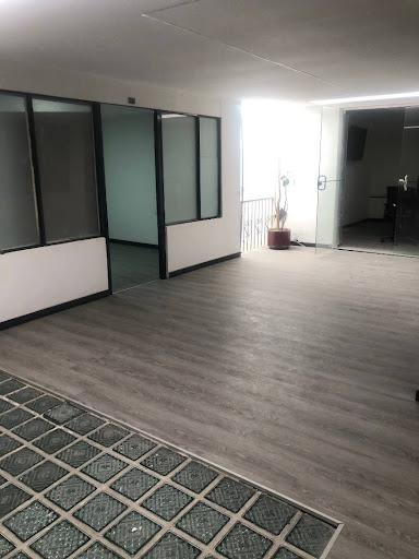 Casa en arriendo en Normandia, Bogotá · foto 3 de 19