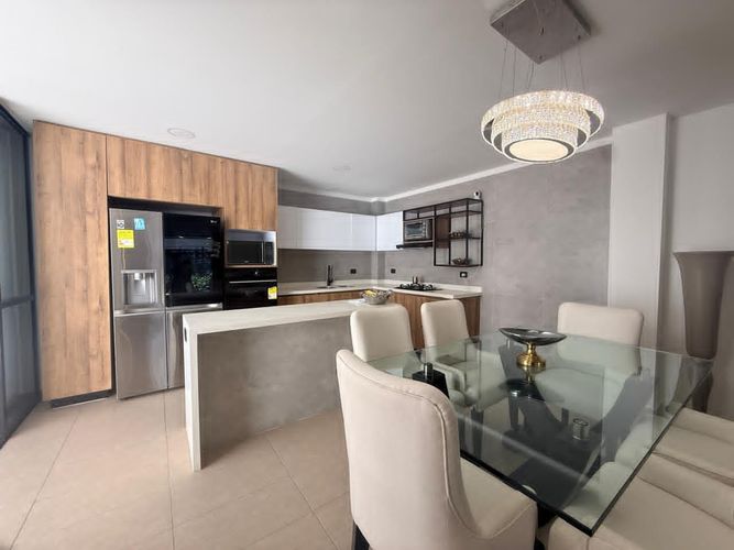 Casa en venta en Cerritos, Pereira · foto 3 de 24