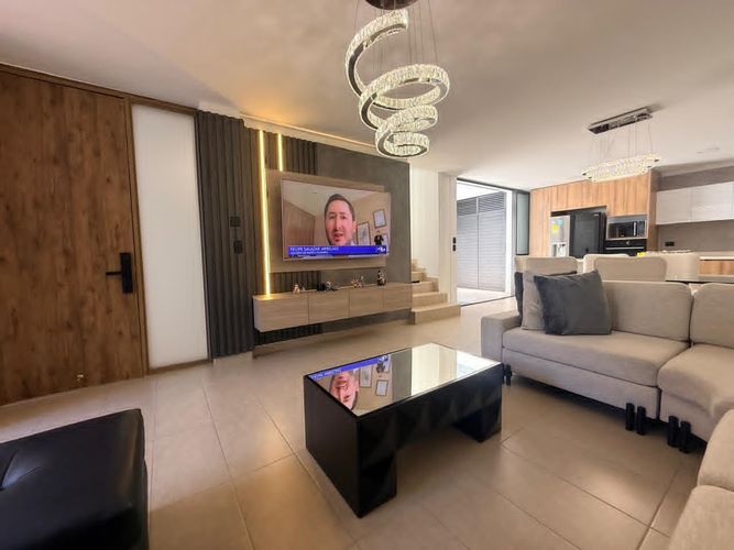 Casa en venta en Cerritos, Pereira · foto 2 de 24