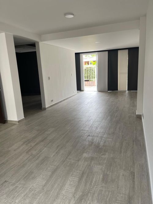 Casa de 4 alcobas en venta en El Castillo, Jamundí, 344 m² · foto 19 de 19