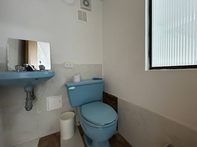 Local en arriendo en El Rodeo, La Calera, 70 m² · foto 12 de 13