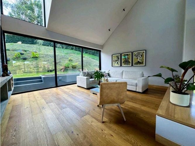 Casa de 4 alcobas en venta en Las Palmas, Envigado, 546 m² · foto 6 de 24