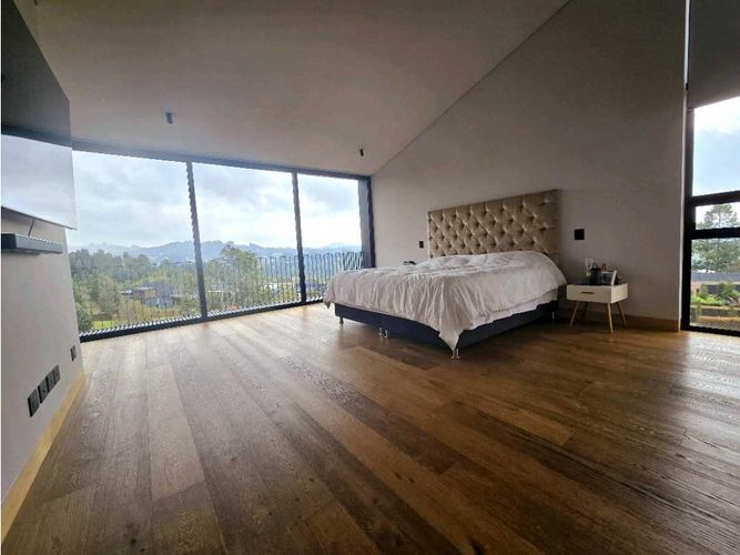 Casa de 4 alcobas en venta en Las Palmas, Envigado, 546 m² · foto 21 de 24