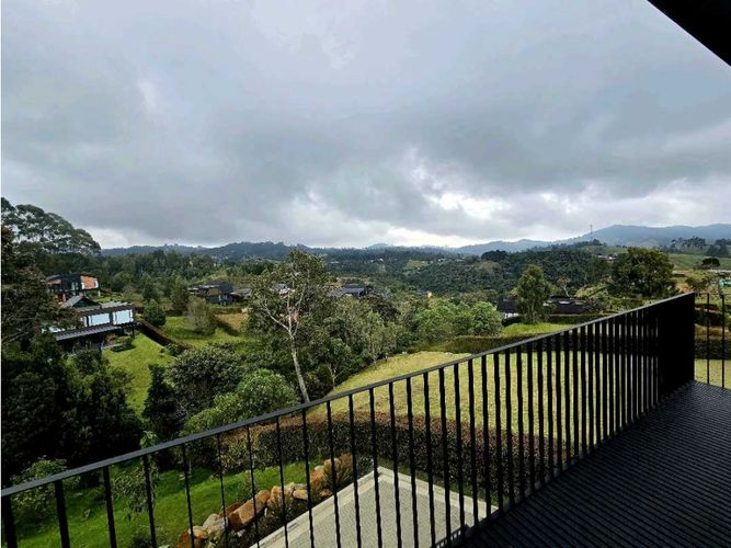 Casa de 4 alcobas en venta en Las Palmas, Envigado, 546 m² · foto 23 de 24