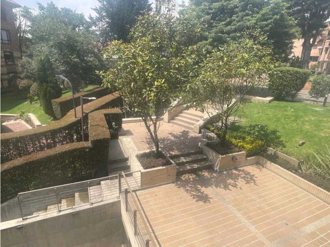 Apartamento de 3 alcobas en venta en Cerros De Suba, Bogotá, 224 m² · foto 13 de 24