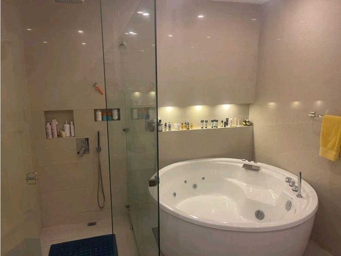 Apartamento de 3 alcobas en venta en Cerros De Suba, Bogotá, 224 m² · foto 15 de 24