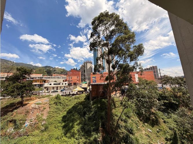Apartamento de 3 alcobas en venta en La Tablaza, La Estrella, 56 m² · foto 2 de 20