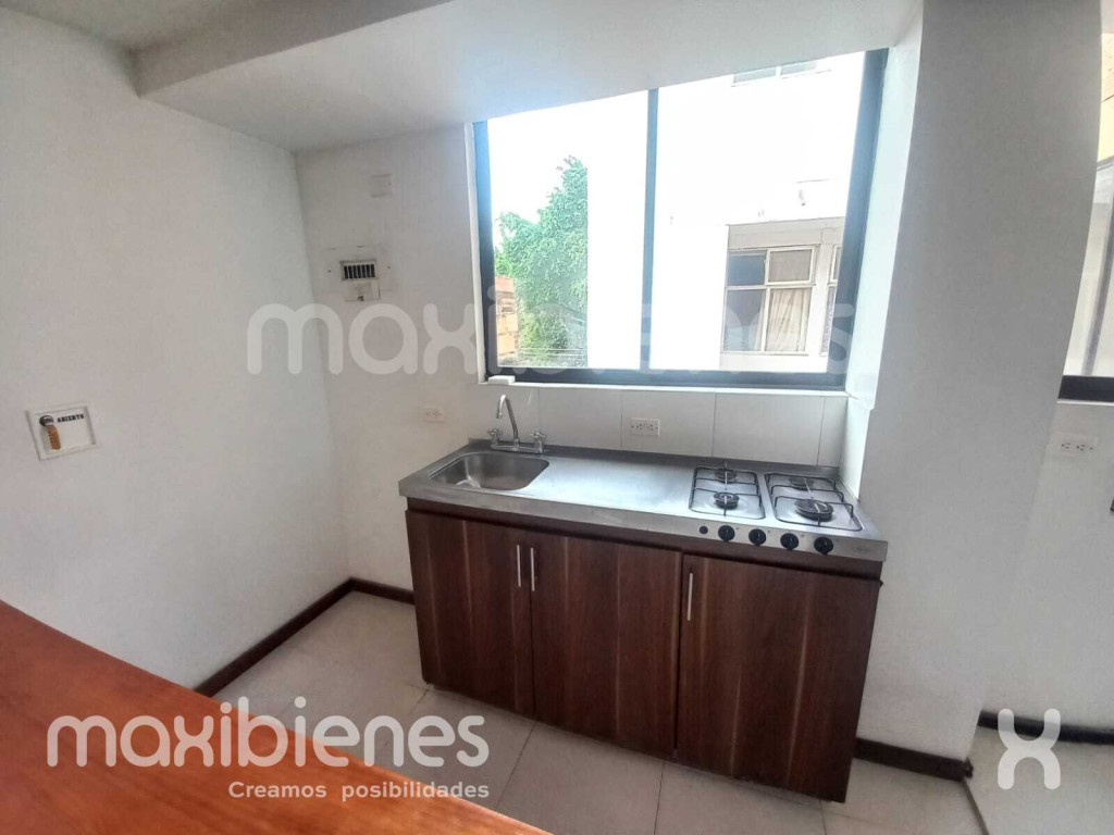 1BR Apartment in Calasanz (30 m²) - 4
