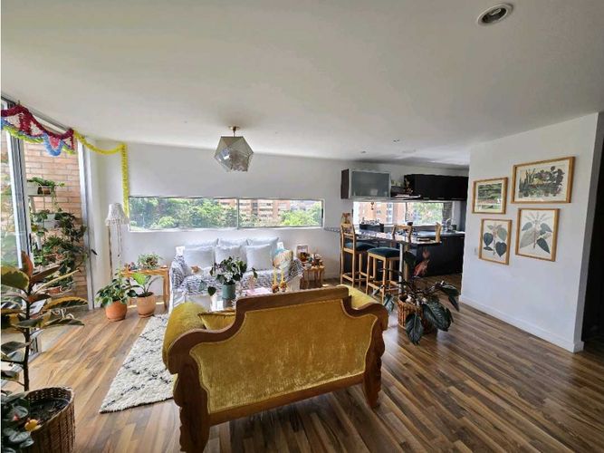 Apartamento de 2 alcobas en venta en Provenza, Medellín, 99 m² · foto 3 de 21