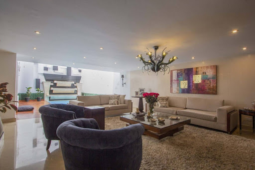 Casa en arriendo en Chico, Bogotá · foto 4 de 24