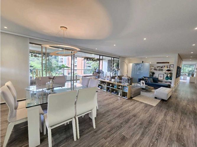 Apartamento de 3 alcobas en venta en Transversal Superior, Medellín, 316 m² · foto 5 de 24