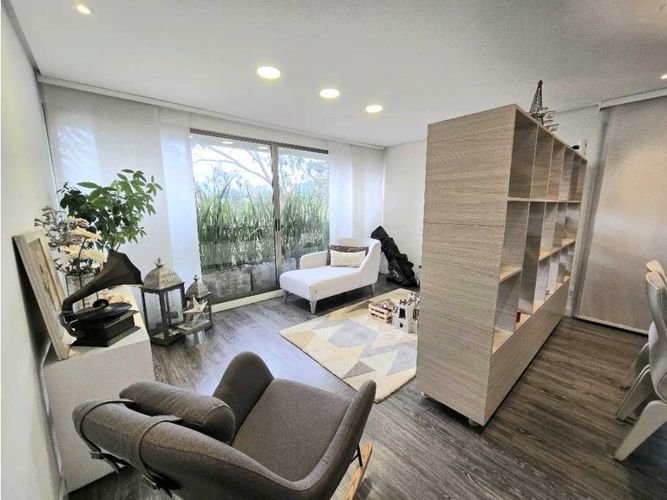 Apartamento de 3 alcobas en venta en Transversal Superior, Medellín, 316 m² · foto 7 de 24