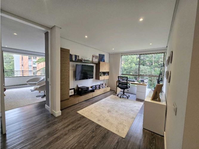 Apartamento de 3 alcobas en venta en Transversal Superior, Medellín, 316 m² · foto 17 de 24