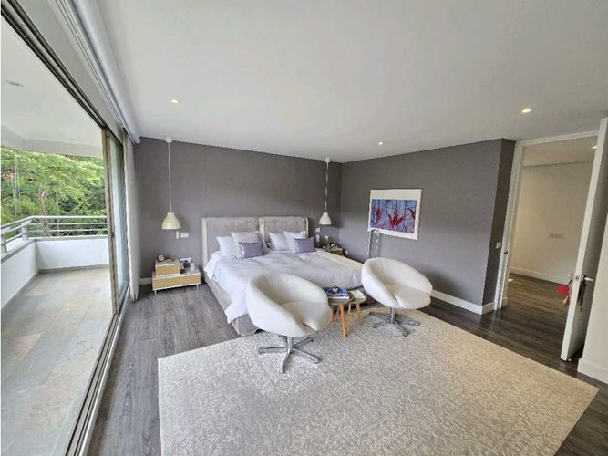 Apartamento de 3 alcobas en venta en Transversal Superior, Medellín, 316 m² · foto 18 de 24