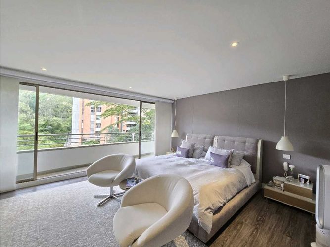 Apartamento de 3 alcobas en venta en Transversal Superior, Medellín, 316 m² · foto 21 de 24