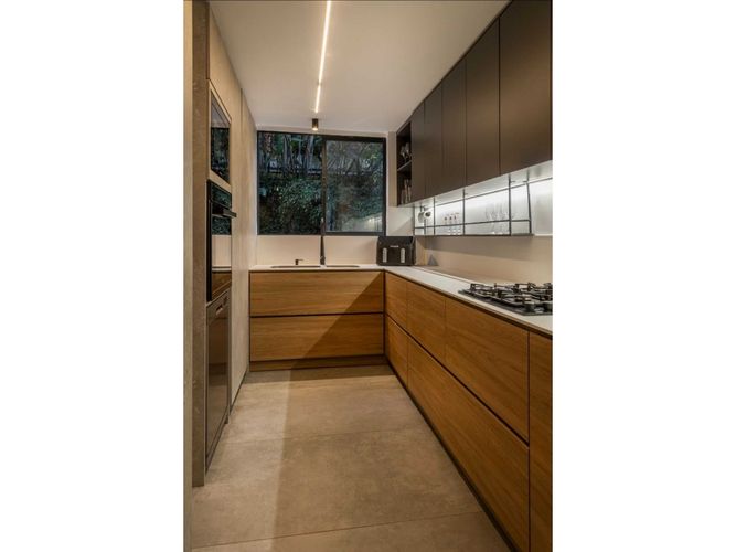 Apartamento de 2 alcobas en venta en El Campestre, Medellín, 135 m² · foto 5 de 24