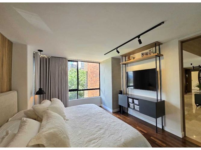 Apartamento de 2 alcobas en venta en El Campestre, Medellín, 135 m² · foto 13 de 24