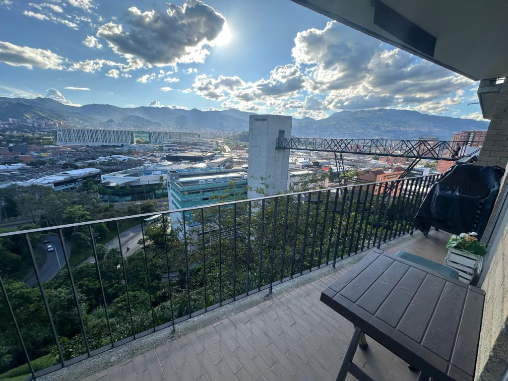 Apartamento en arriendo en Las Palmas, Medellín · foto 5 de 10