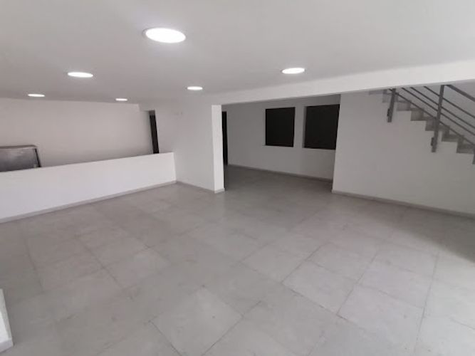 Casa de 5 alcobas en arriendo en San Luis, Chía, 700 m² · foto 5 de 17