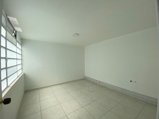 Casa en arriendo en Colombia, Bogotá · foto 8 de 18