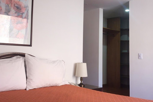 Apartamento en arriendo en Santa Barbara, Bogotá · foto 12 de 18