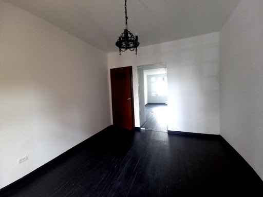 Casa en arriendo en Marly, Bogotá · foto 8 de 22