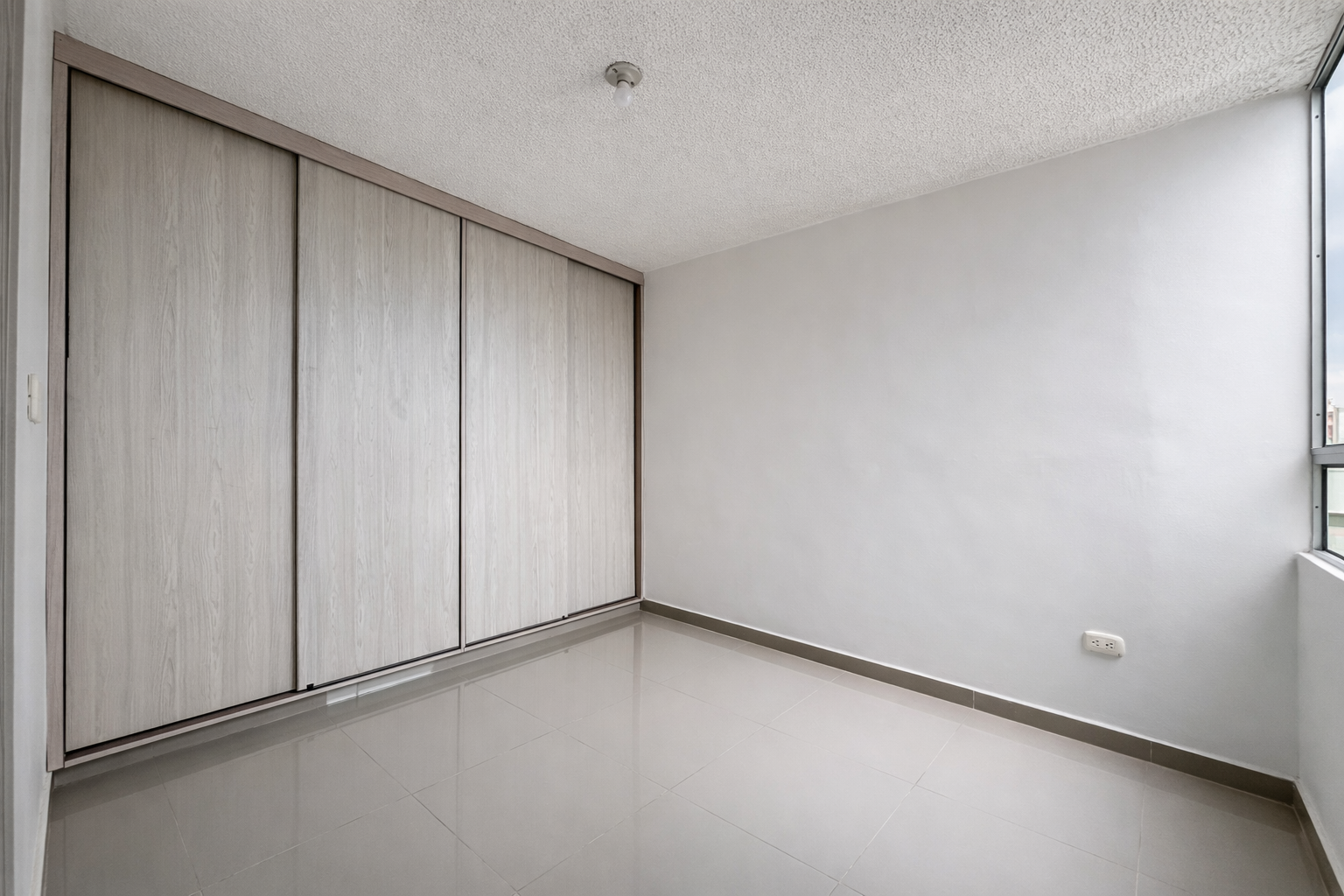 Apartamento en venta en Cr Mapire Hd. Rosablanca, Villavicencio · foto 6 de 11