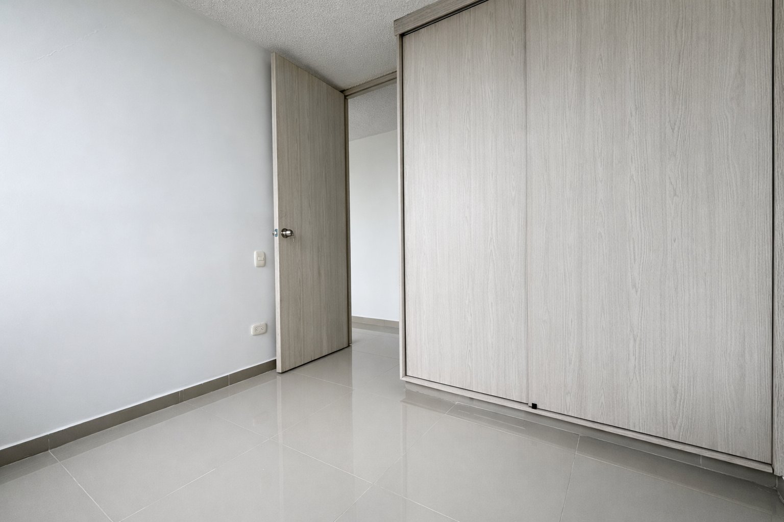 Apartamento en venta en Cr Mapire Hd. Rosablanca, Villavicencio · foto 7 de 11