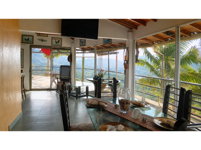 Finca en venta en La Cima, Dosquebradas, 210 m² · foto 7 de 24