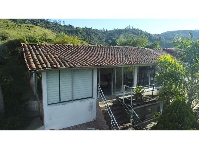 Finca en venta en La Cima, Dosquebradas, 210 m² · foto 17 de 24