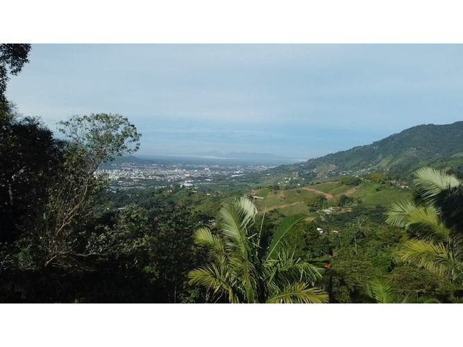 Finca en venta en La Cima, Dosquebradas, 210 m² · foto 19 de 24