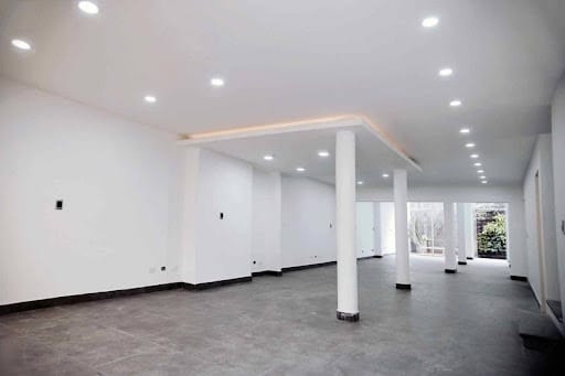 Casa de 2 alcobas en arriendo en San Felipe, Bogotá, 390 m² · foto 2 de 24