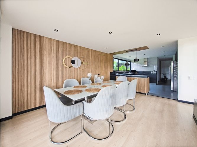 Casa de 4 alcobas en venta en San Jacinto, Chía, 382 m² · foto 8 de 24