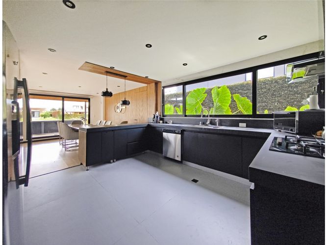 Casa de 4 alcobas en venta en San Jacinto, Chía, 382 m² · foto 10 de 24