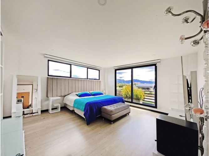 Casa de 4 alcobas en venta en San Jacinto, Chía, 382 m² · foto 16 de 24