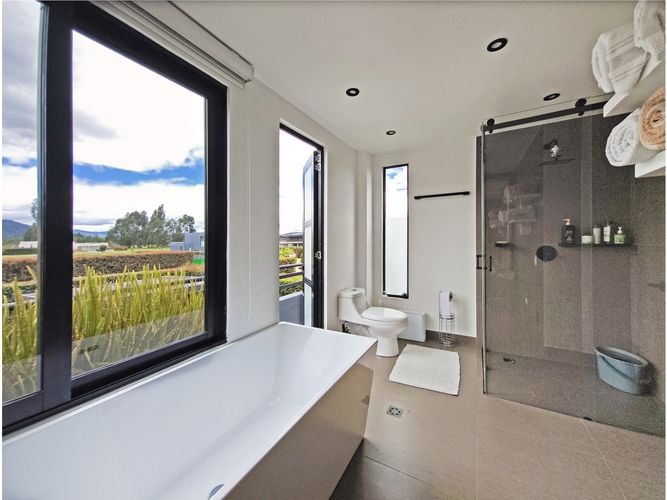 Casa de 4 alcobas en venta en San Jacinto, Chía, 382 m² · foto 19 de 24