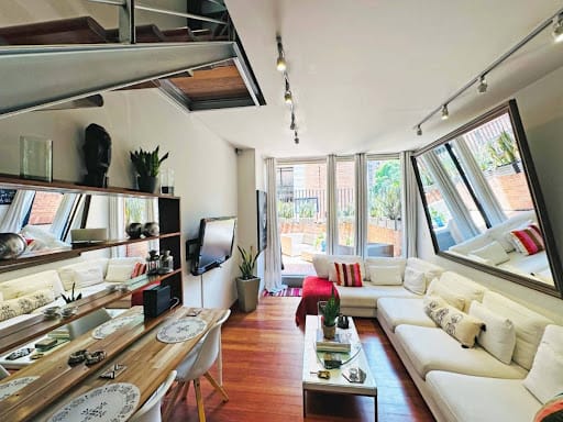 Apartamento de 2 alcobas en arriendo en La Cabrera, Bogotá, 90 m² · foto 1 de 18