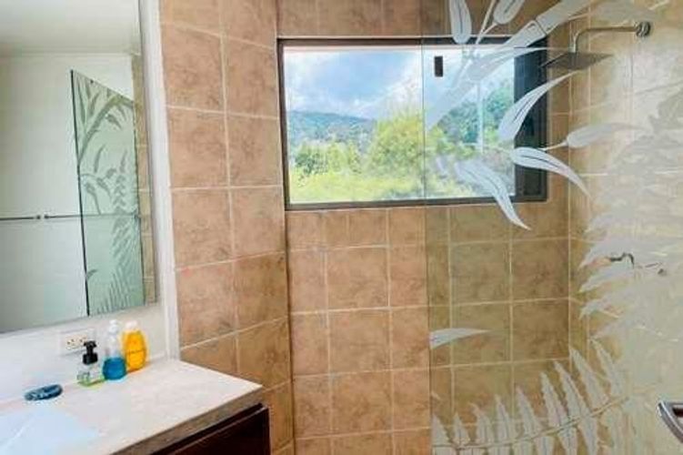 Casa de 5 alcobas en arriendo en Paso Real, La Calera, 475 m² · foto 10 de 13