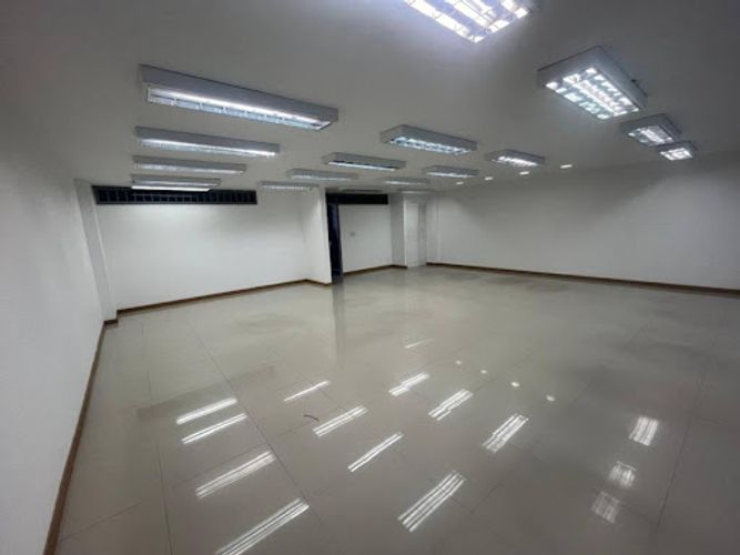 Local en arriendo en Centro, Villavicencio, 885 m² · foto 15 de 23