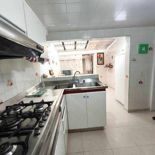 Casa en venta en Alhambra, Bogotá · foto 16 de 19