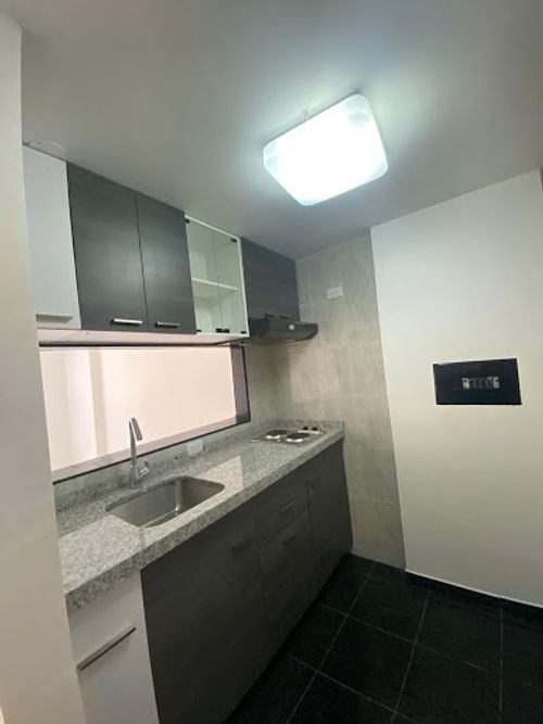 Apartaestudio en venta en Lago Gaitan, Bogotá, 46 m² · foto 9 de 13