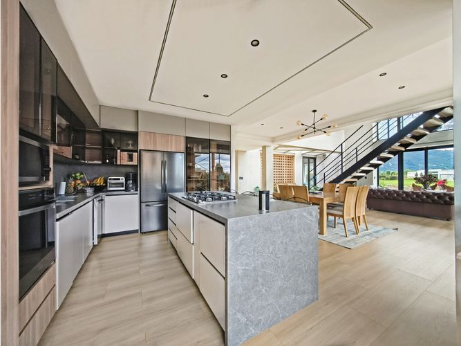 Casa de 4 alcobas en venta en San Jacinto, Chía, 370 m² · foto 4 de 24