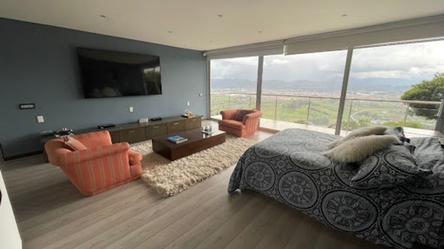Casa de 5 alcobas en venta en La Estrella, Chía · foto 6 de 11