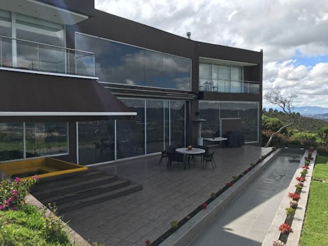 Casa de 5 alcobas en venta en La Estrella, Chía · foto 11 de 11