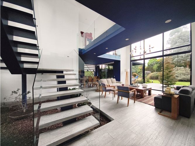 Casa de 4 alcobas en venta en Meusa, Sopó, 261 m² · foto 3 de 24