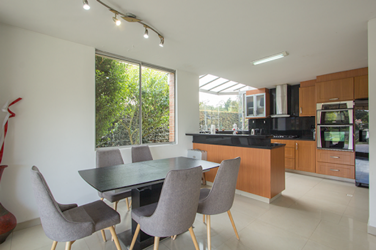 Casa de 4 alcobas en venta en Montana, Sopó, 450 m² · foto 8 de 24