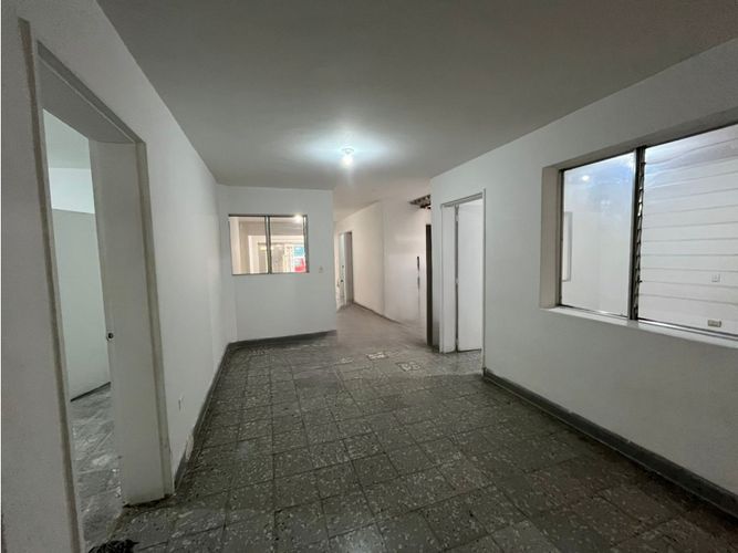 Local en arriendo en Uribe Angel, Envigado, 220 m² · foto 3 de 22
