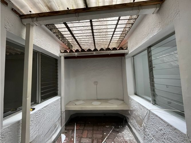Local en arriendo en Uribe Angel, Envigado, 220 m² · foto 7 de 22