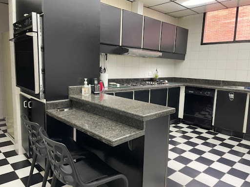 Apartamento en venta en Los Rosales, Bogotá · foto 10 de 24